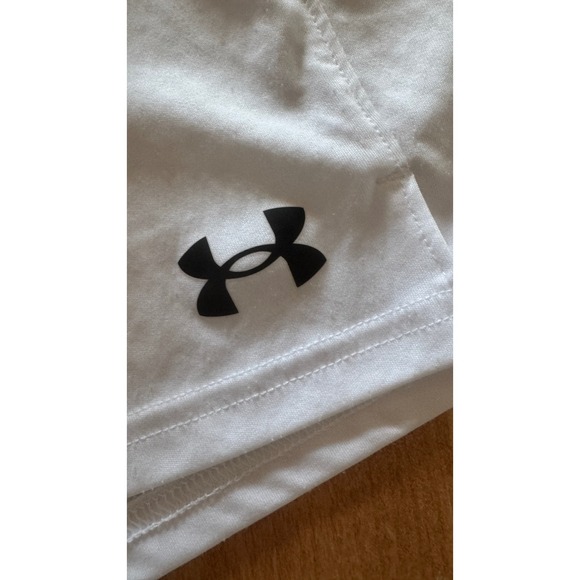 Under Armour Womens White HeatGear Loose Athletic Gym Shorts Size Small - Picture 4 of 6